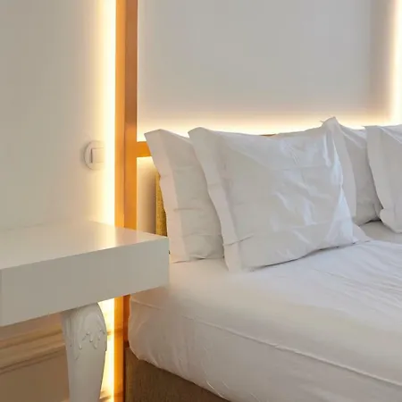 Апартаменты Downtown Colosseum *